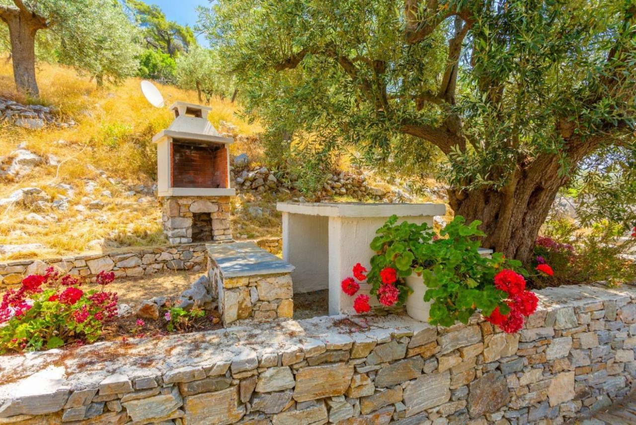Villa Tassoula Isomata Exteriér fotografie