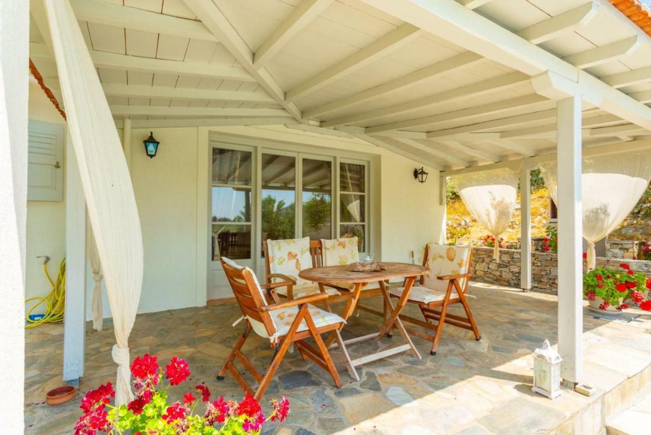 Villa Tassoula Isomata Exteriér fotografie
